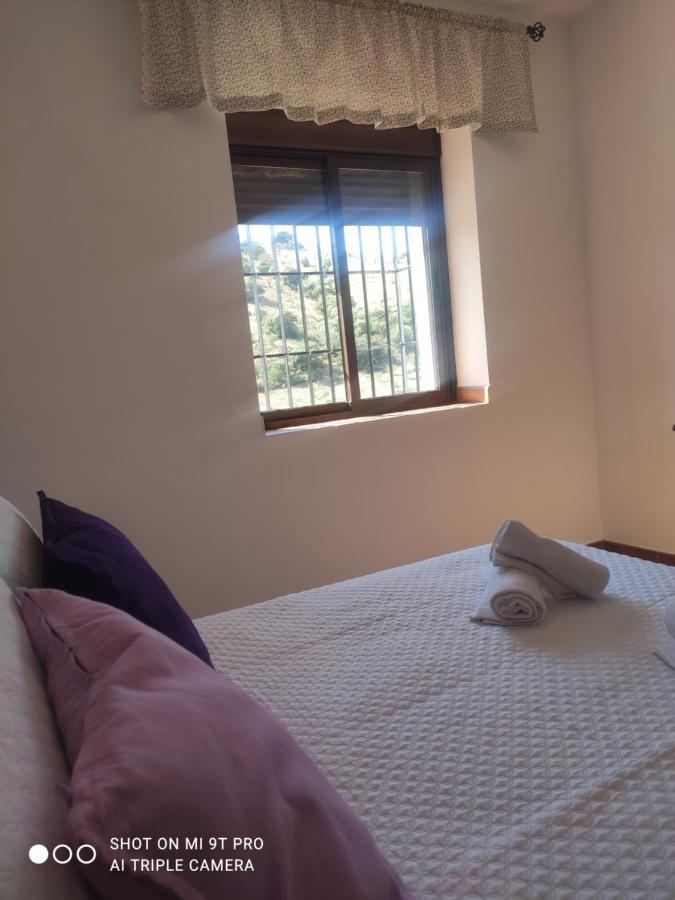 El Lagar De Pepe Bed & Breakfast Casabermeja Luaran gambar