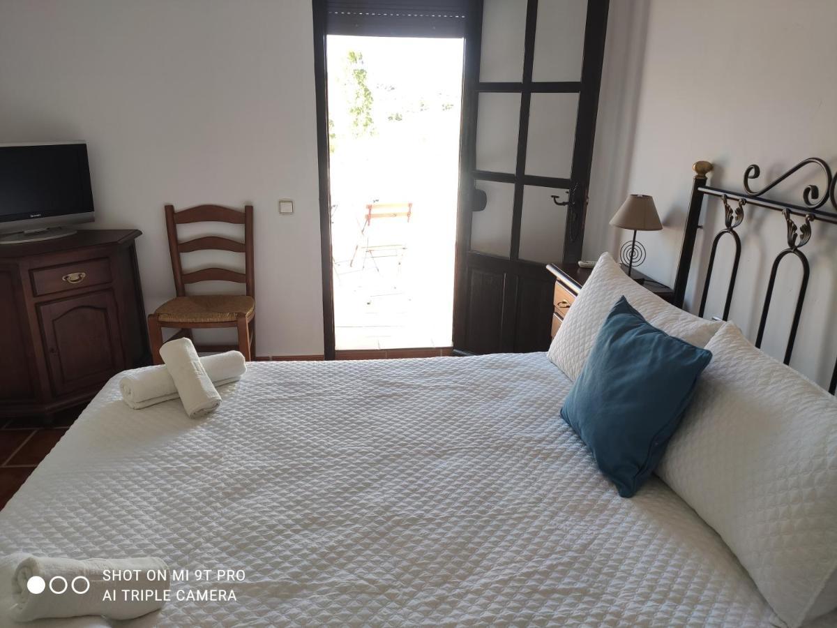 El Lagar De Pepe Bed & Breakfast Casabermeja Luaran gambar